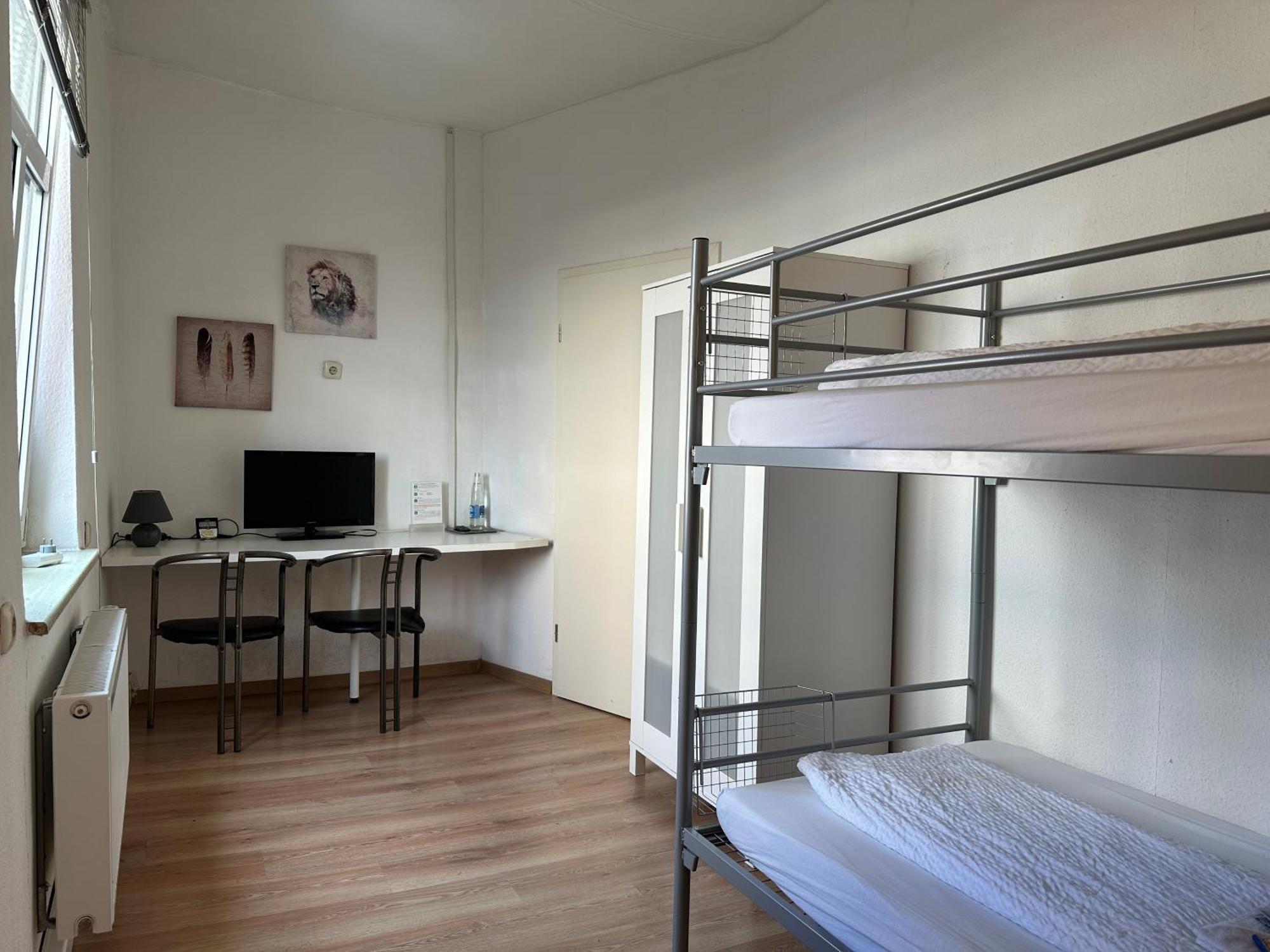 Privatzimmer Fuerth Zentrum ภายนอก รูปภาพ